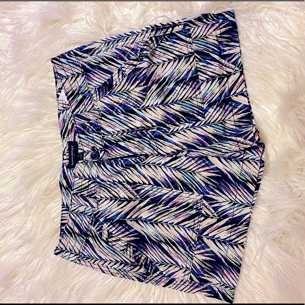 Banana Republic | Multi-Color Palm Print | 4